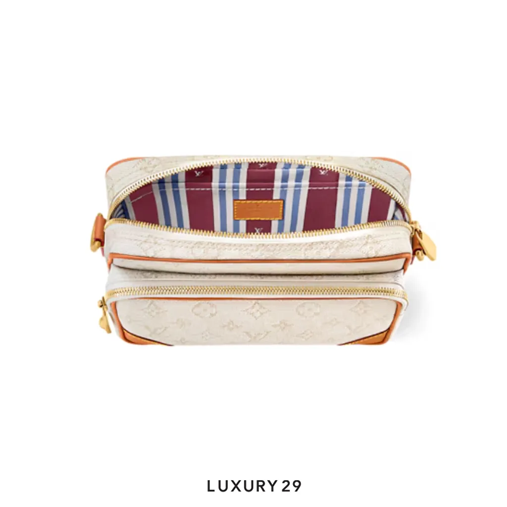 Louis Vuitton Nil Monogram Heritage coated canvas Off-White(Small, White)