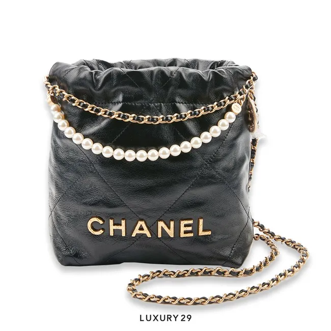 Chanel 22 Mini Handbag Shiny Crumpled Calfskin & Gold-Tone Metal Black