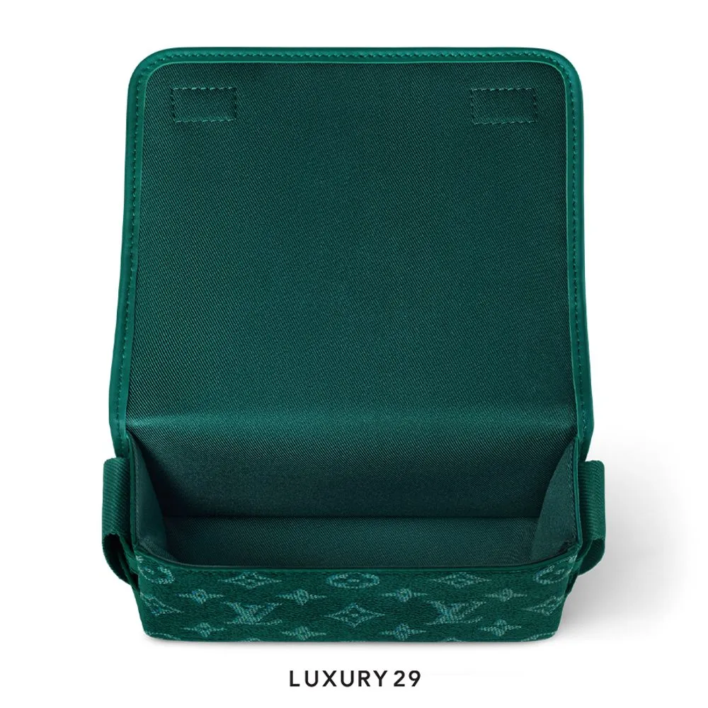 Louis Vuitton LV Bosphore Wearable Wallet Green(Small, Green)