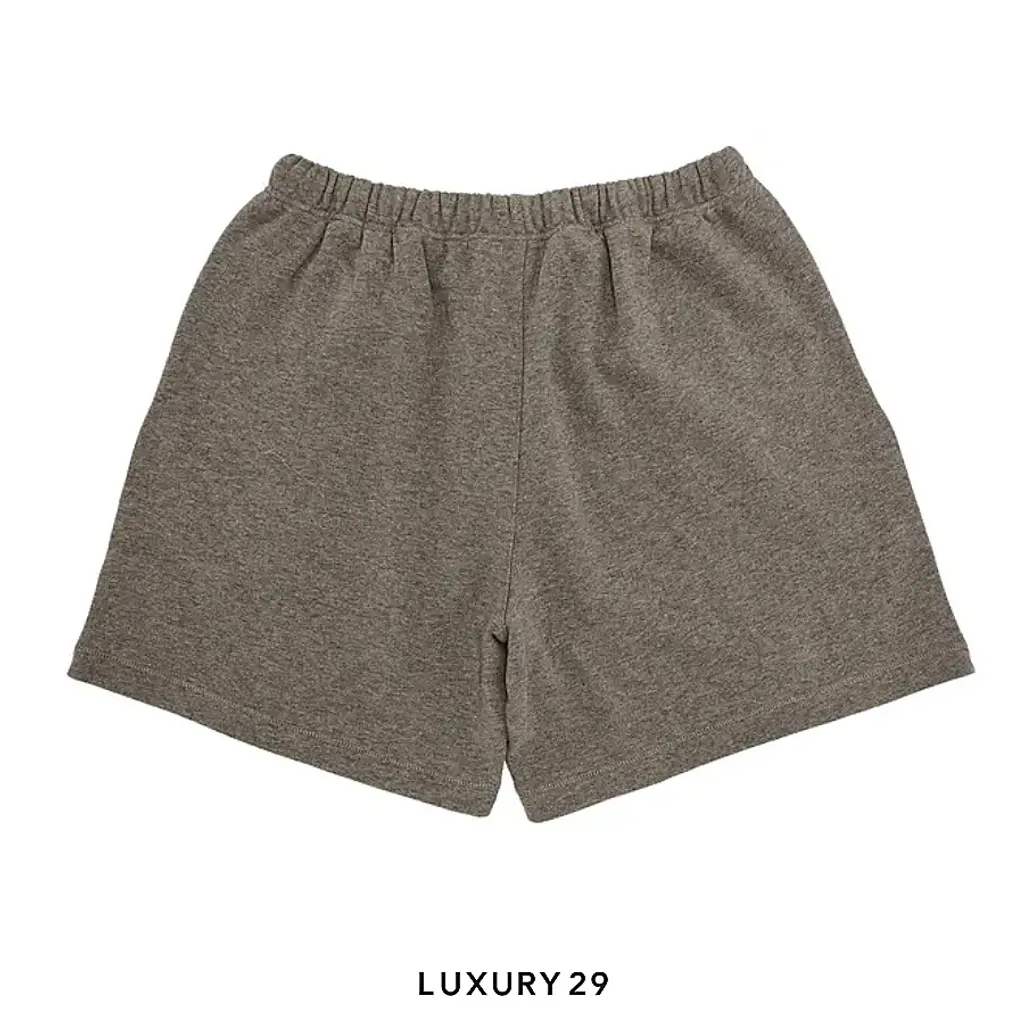 Fear of God Essentials Classic Sweatshort Homestead Heather(M, Grey)