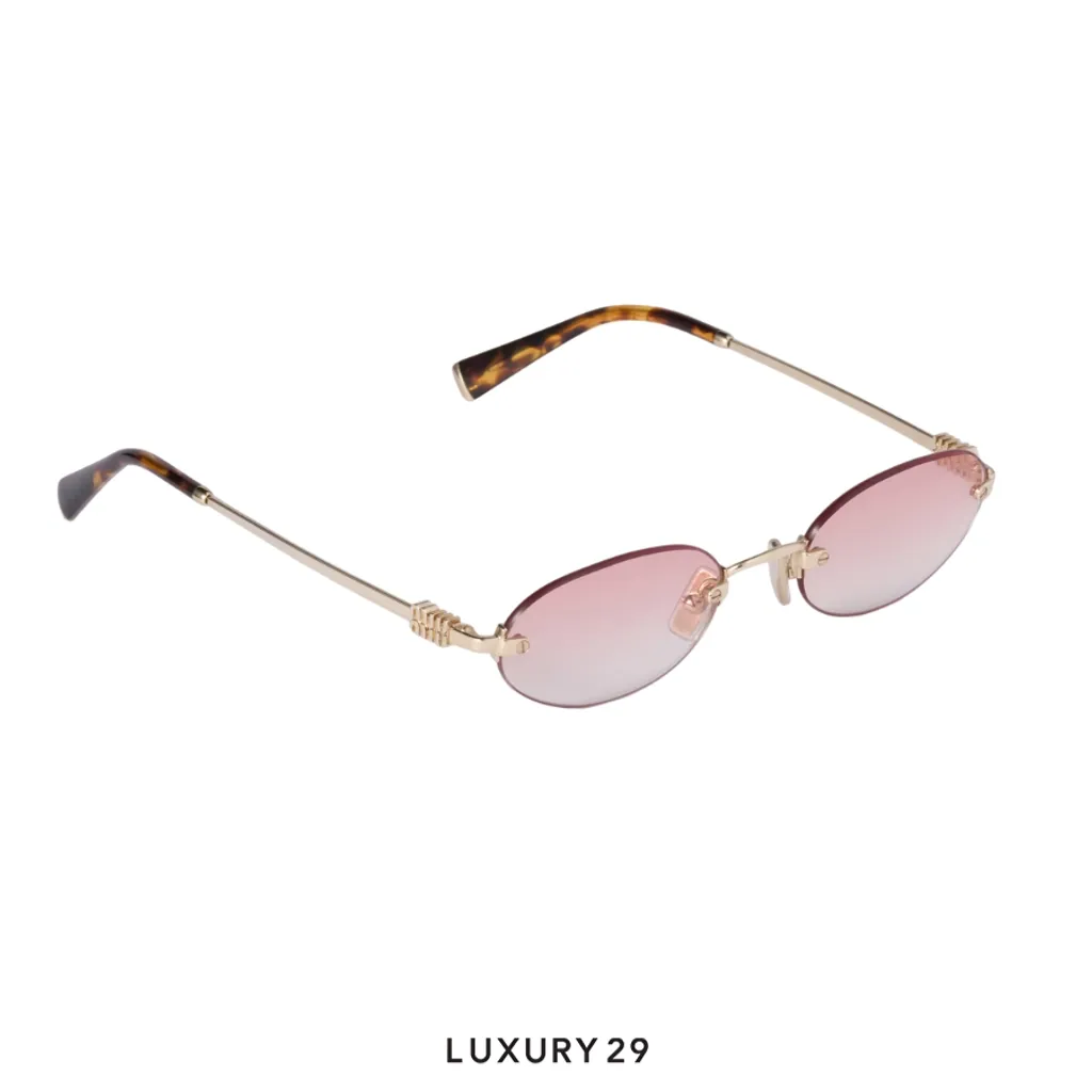 Miu Miu Logo sunglasses Gradient pink lenses(Free Size, Pink)