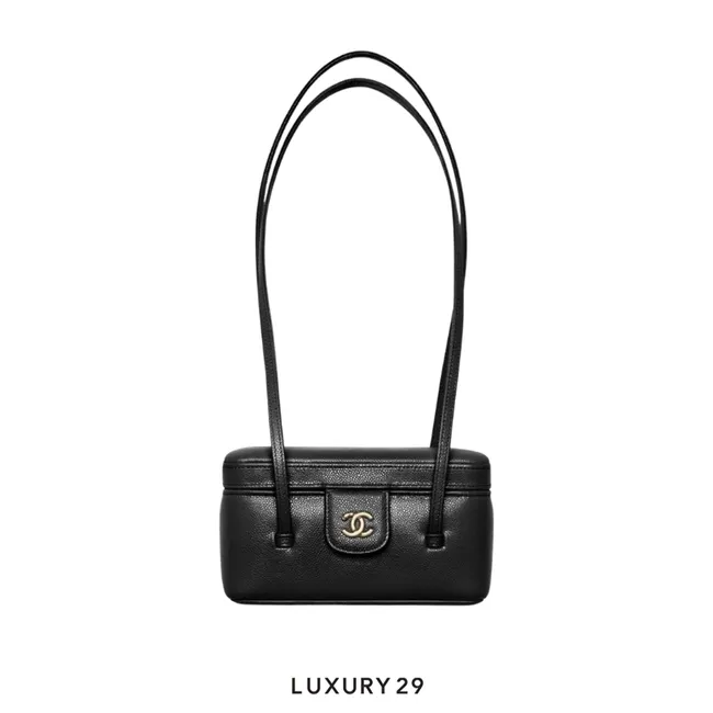 Chanel Long Vanity with Leather Strap Grained Shiny Calfskin & Gold-Tone Metal 
Black