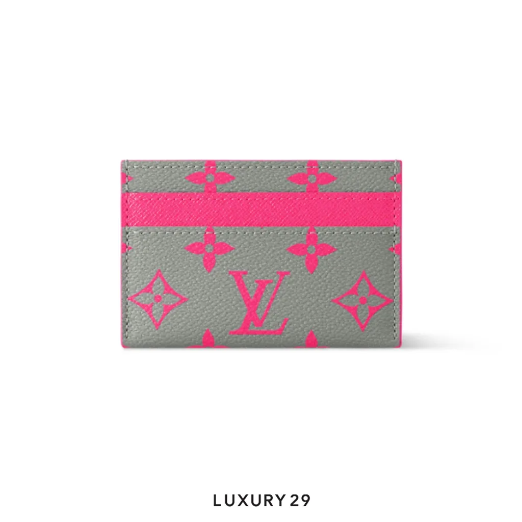 Louis Vuitton LV Double Card Holder Monogram Glow coated canvas Gray/Pink(Small, Grey)