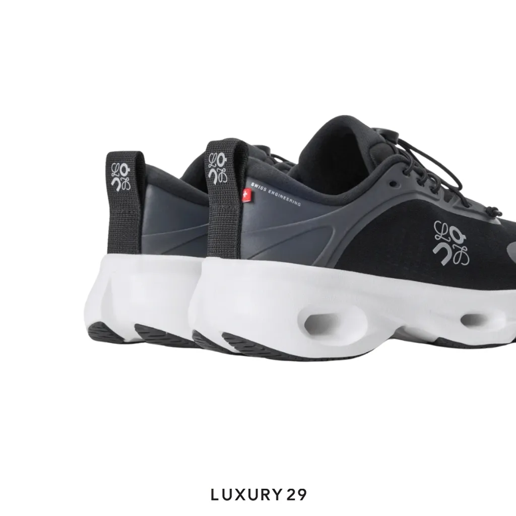 On X Loewe Cloudsolo Black/White(37, Black)