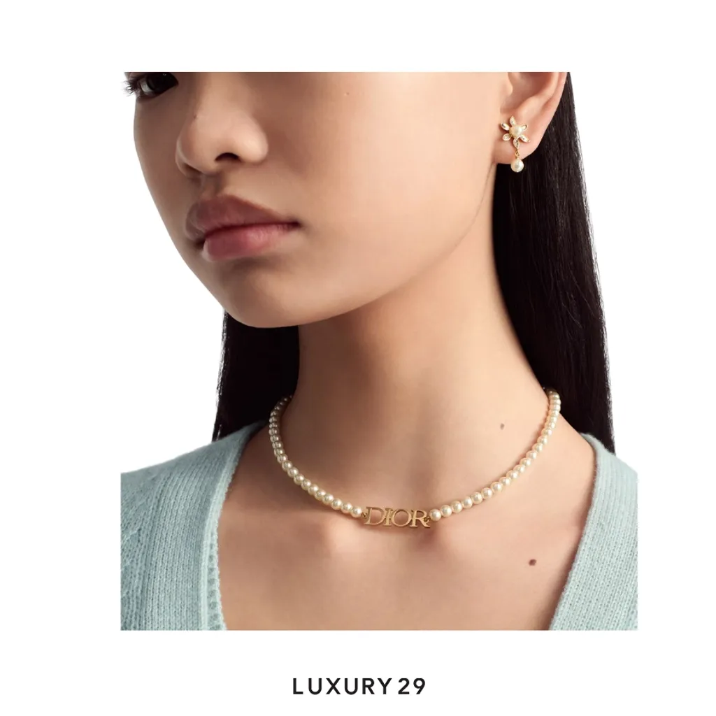 Dior (r)evolution Necklace Gold-Finish Metal and White Resin Pearls(Free Size, White)