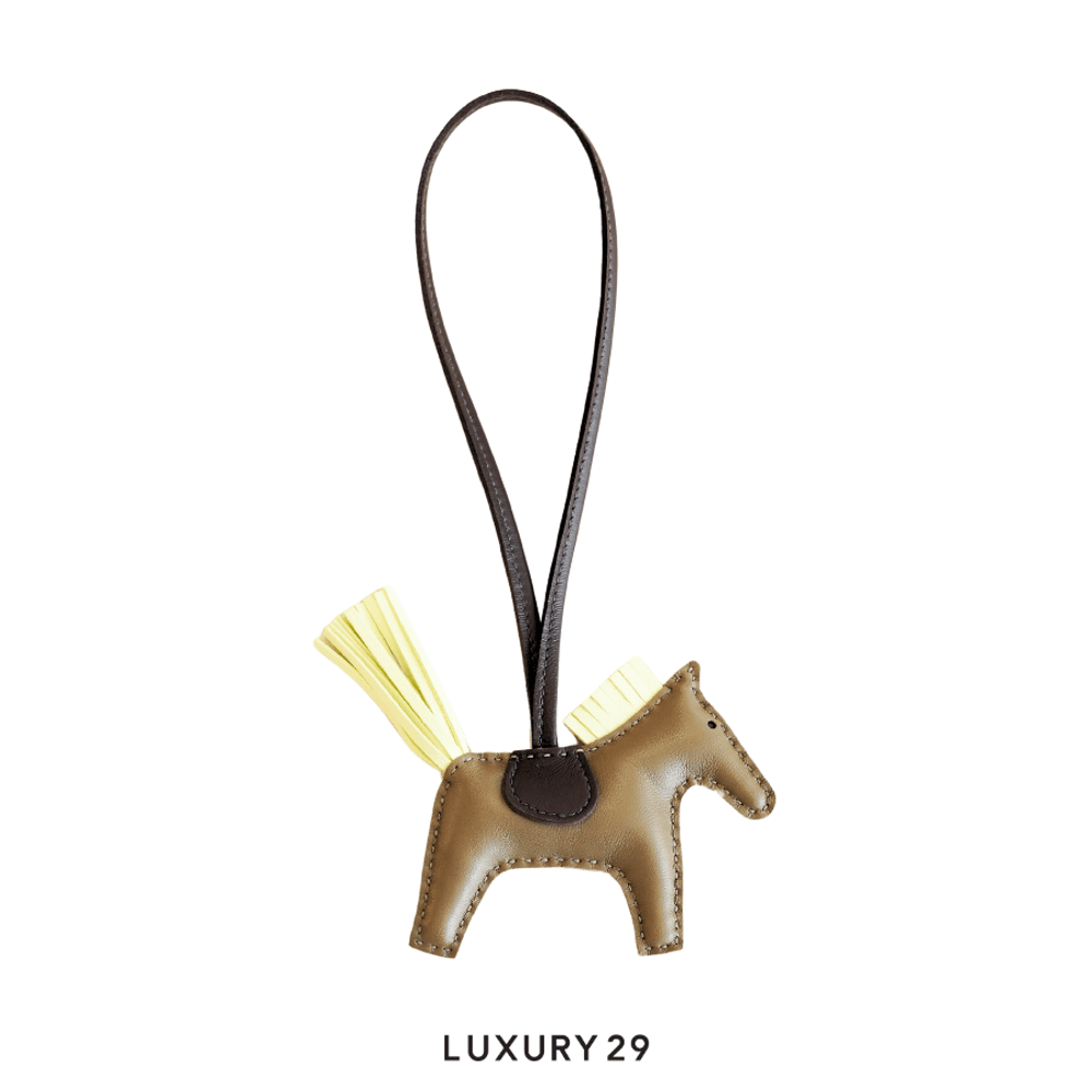 Hermes Rodeo PM charm Etoupe / Jaune Milton / Rouge Sellier