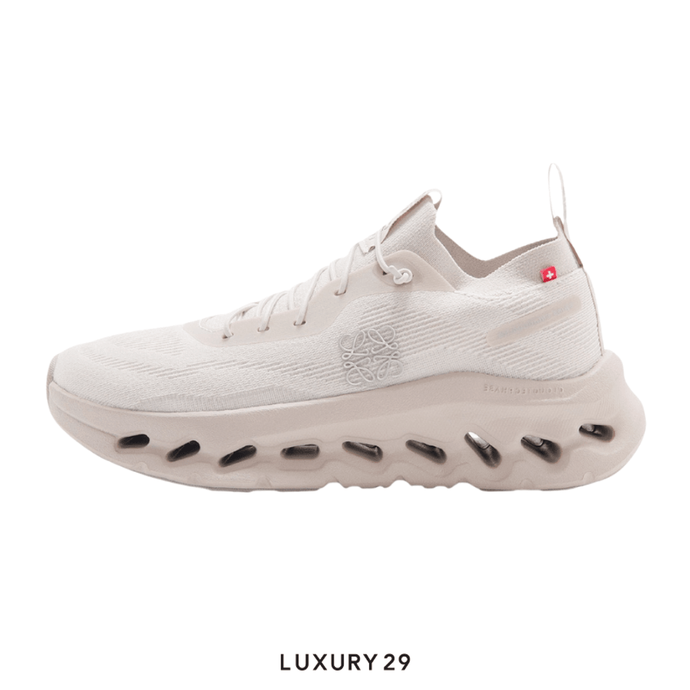 On x Loewe Cloudtilt sneaker Sand(W)(37, Neutrals)