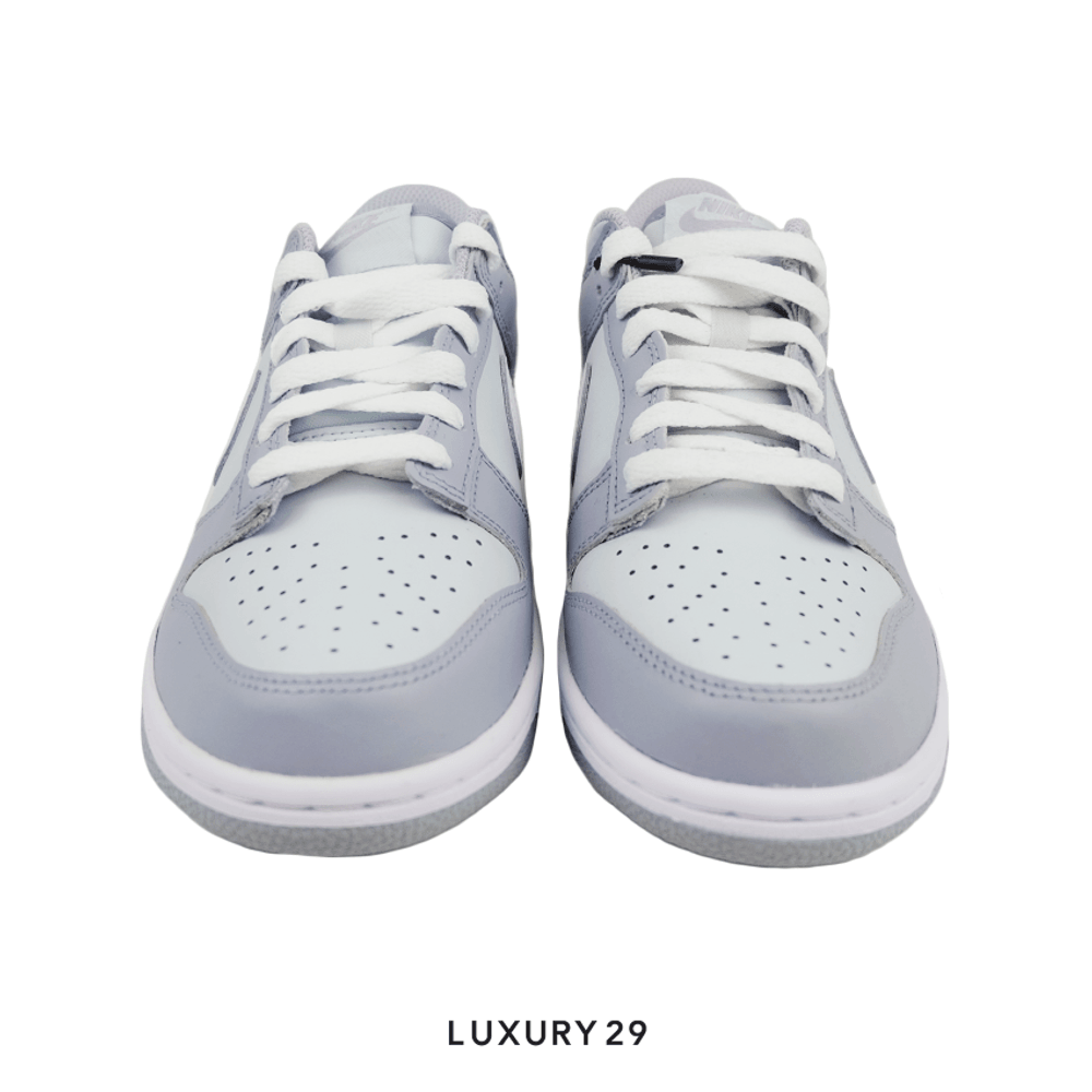 Nike Dunk Low Two-Toned Grey (GS)(38, Grey)