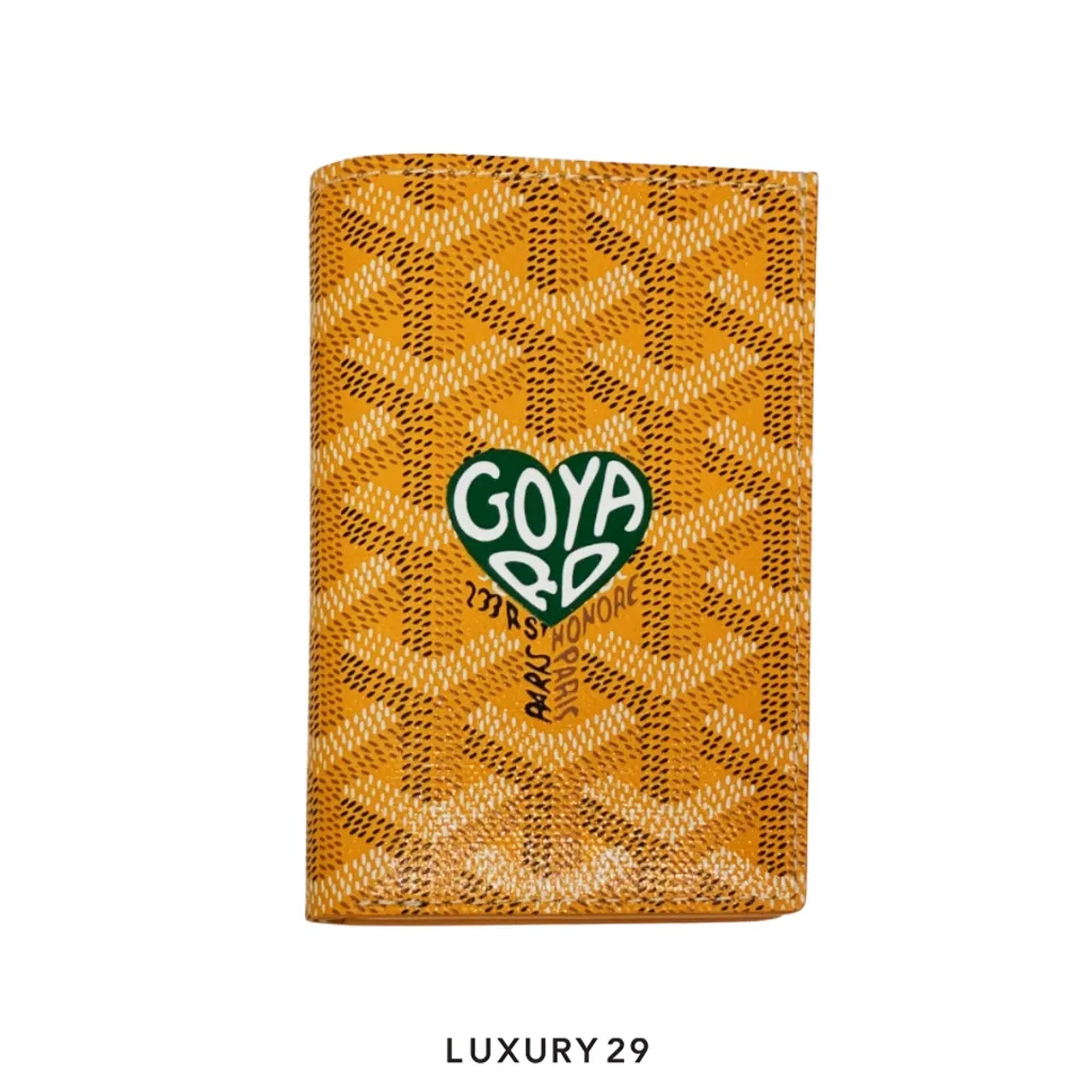Goyard Saint-Pierre Card Wallet Yellow Hand-Painted Heart Green(Small, Yellow)