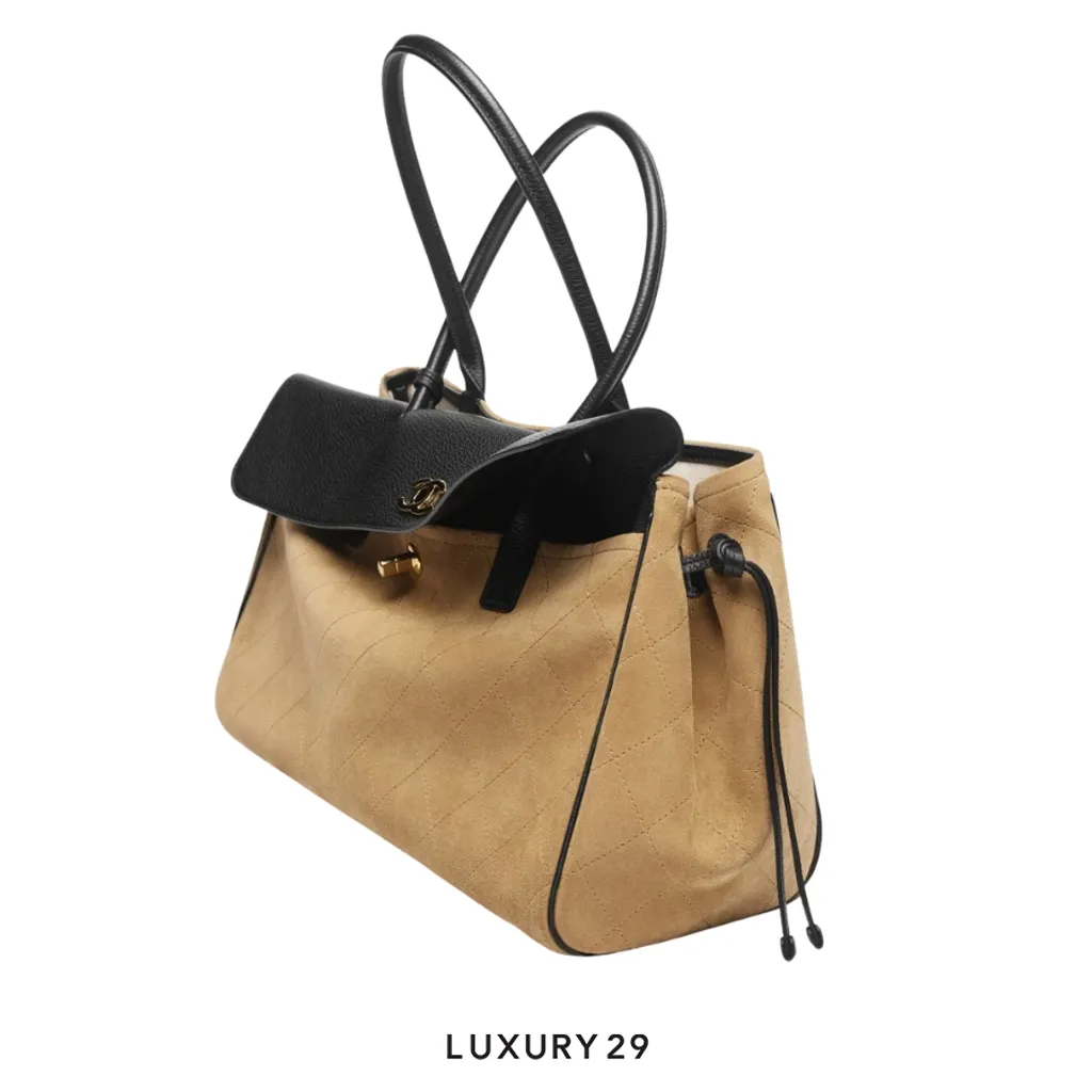 Chanel Metiers d-art 2026 Tote Suede Calfskin Grained Calfskin & Gold-Tone Metal Dark Beige & Black(Large, Brown)