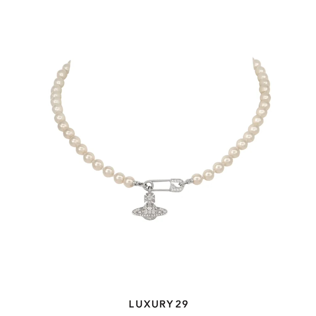 Vivienne westwood Lucrece Necklace AW 24 SI U(Free Size, Neutrals)