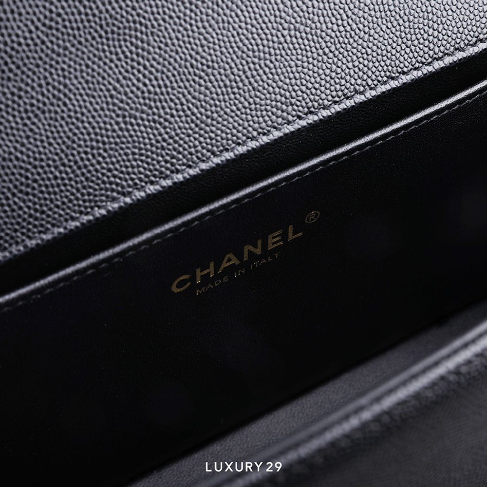 Chanel Old Medium Boy Bag Black Lamskin Gold Hardware(Medium, Black)