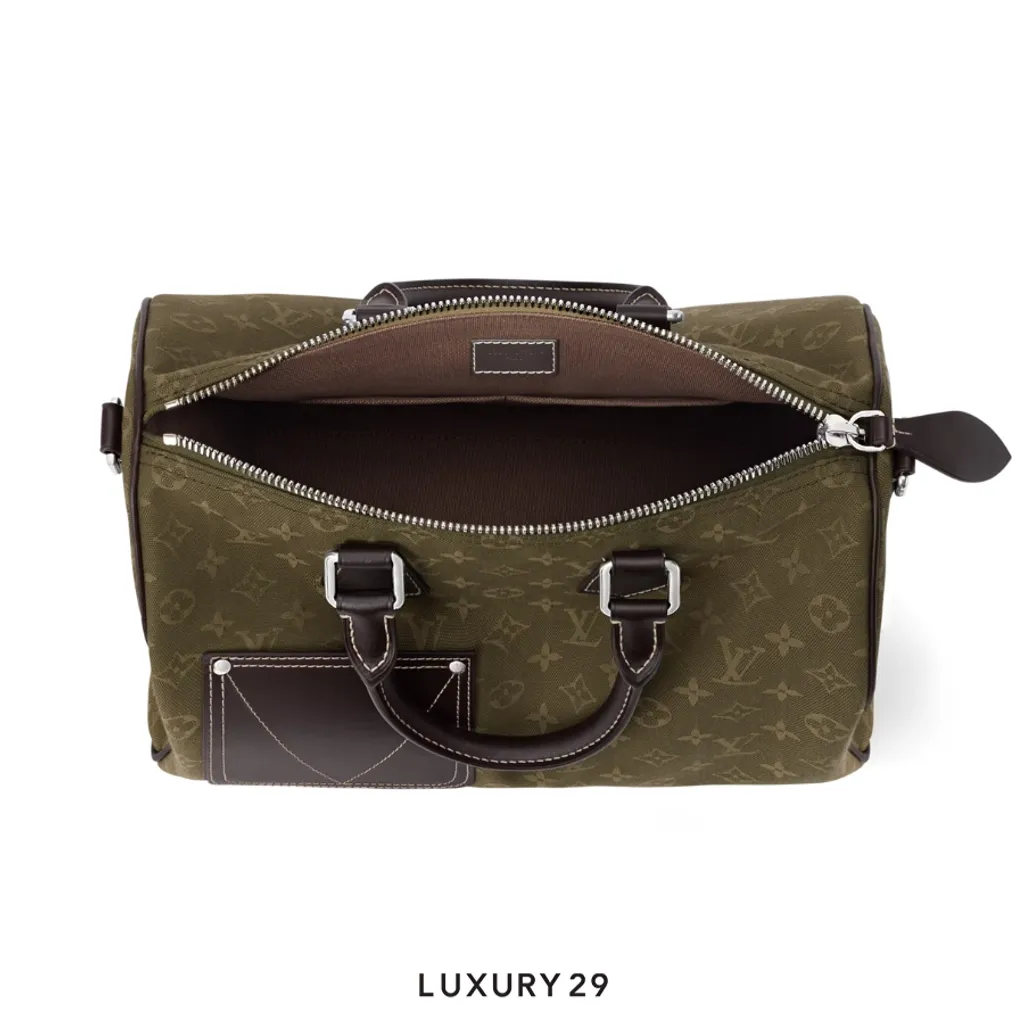Louis Vuitton Speedy 30 Bandouliere bag khaki green(Medium, Green)