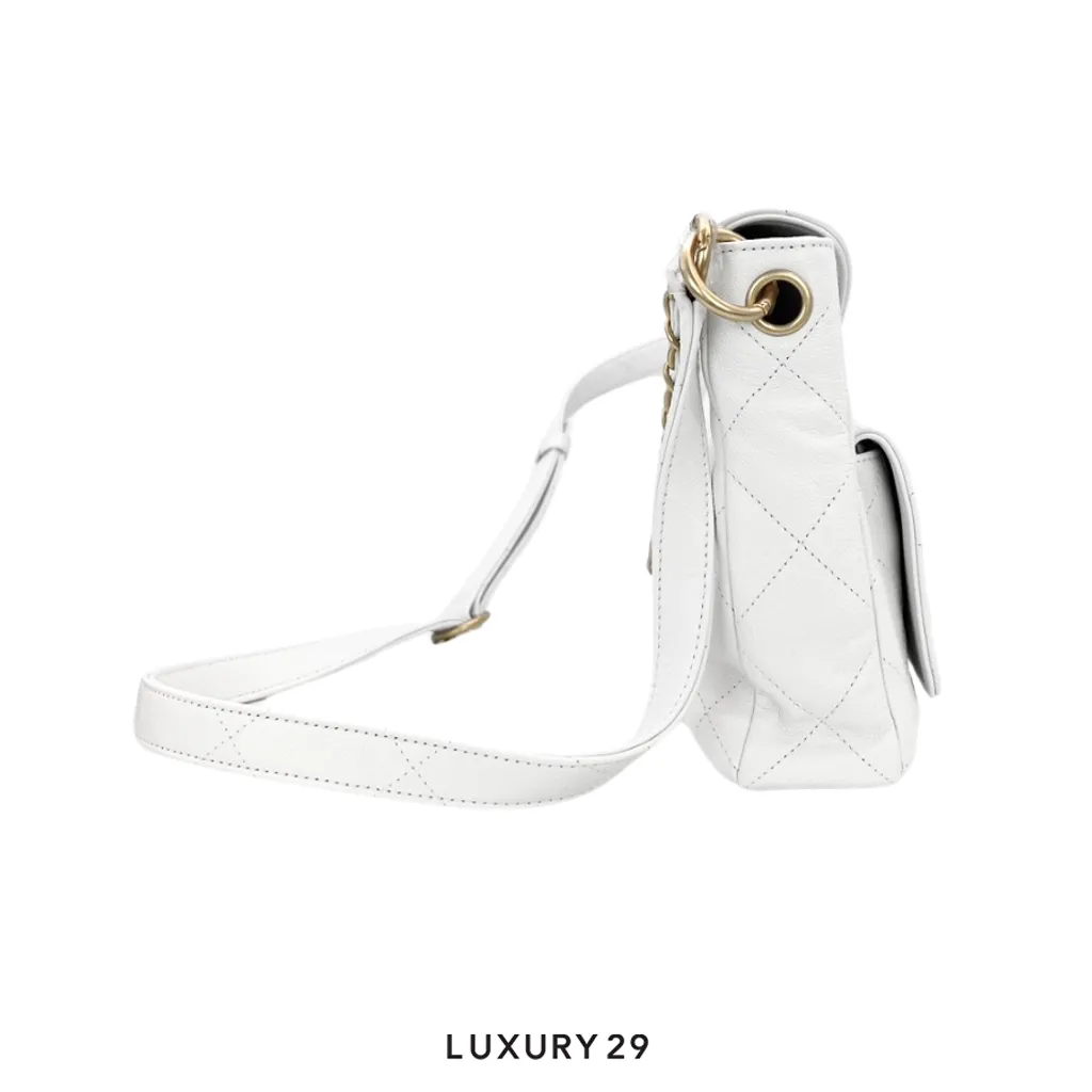 Chanel Grained Calfskin & Gold-Tone Metal White(Small, White)