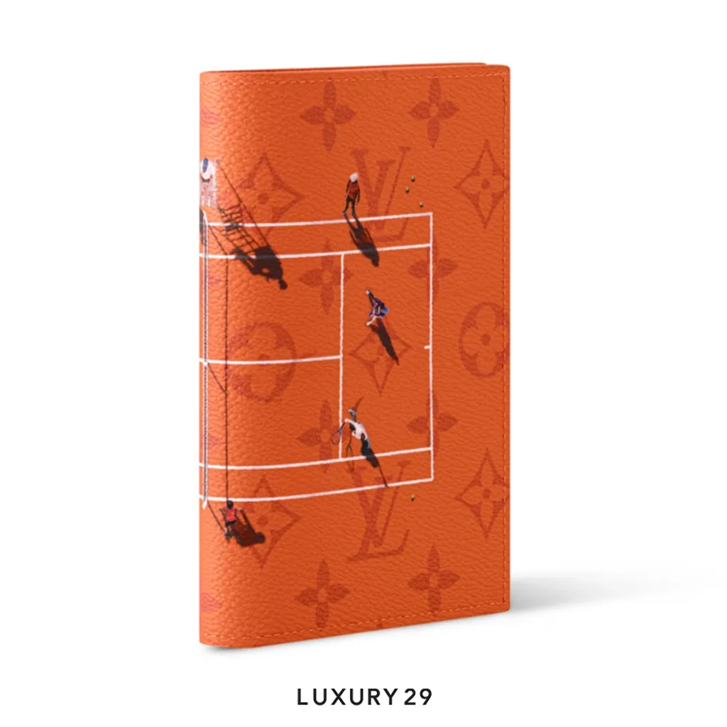 Louis Vuitton LV Passport cover Colored Monogram Canvas Orange(Small, Orange)