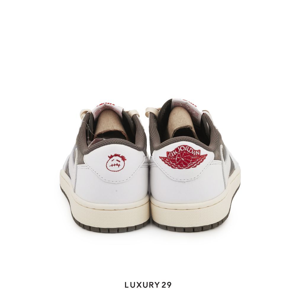 Nike Jordan 1 Retro Low OG SP Travis Scott Reverse Mocha Nike Jordan 1 Retro Low OG SP Travis Scott Reverse Mocha