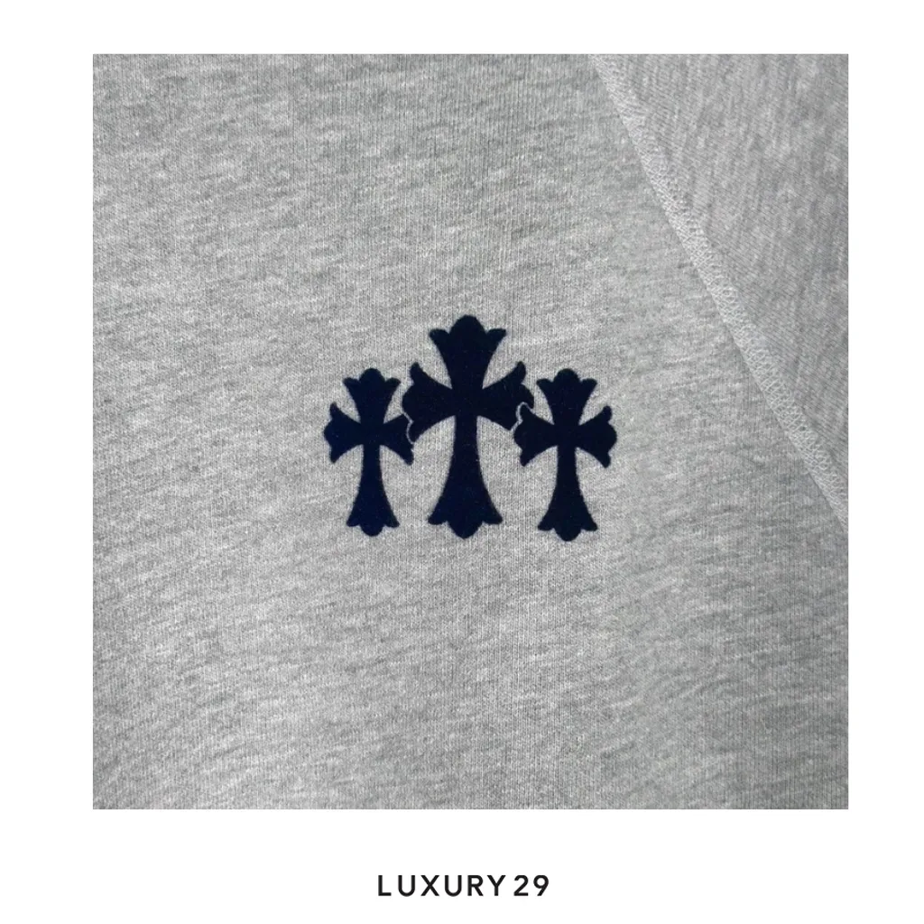 Chrome Hearts Triple Cemetery Cross Crewneck(L, Grey)