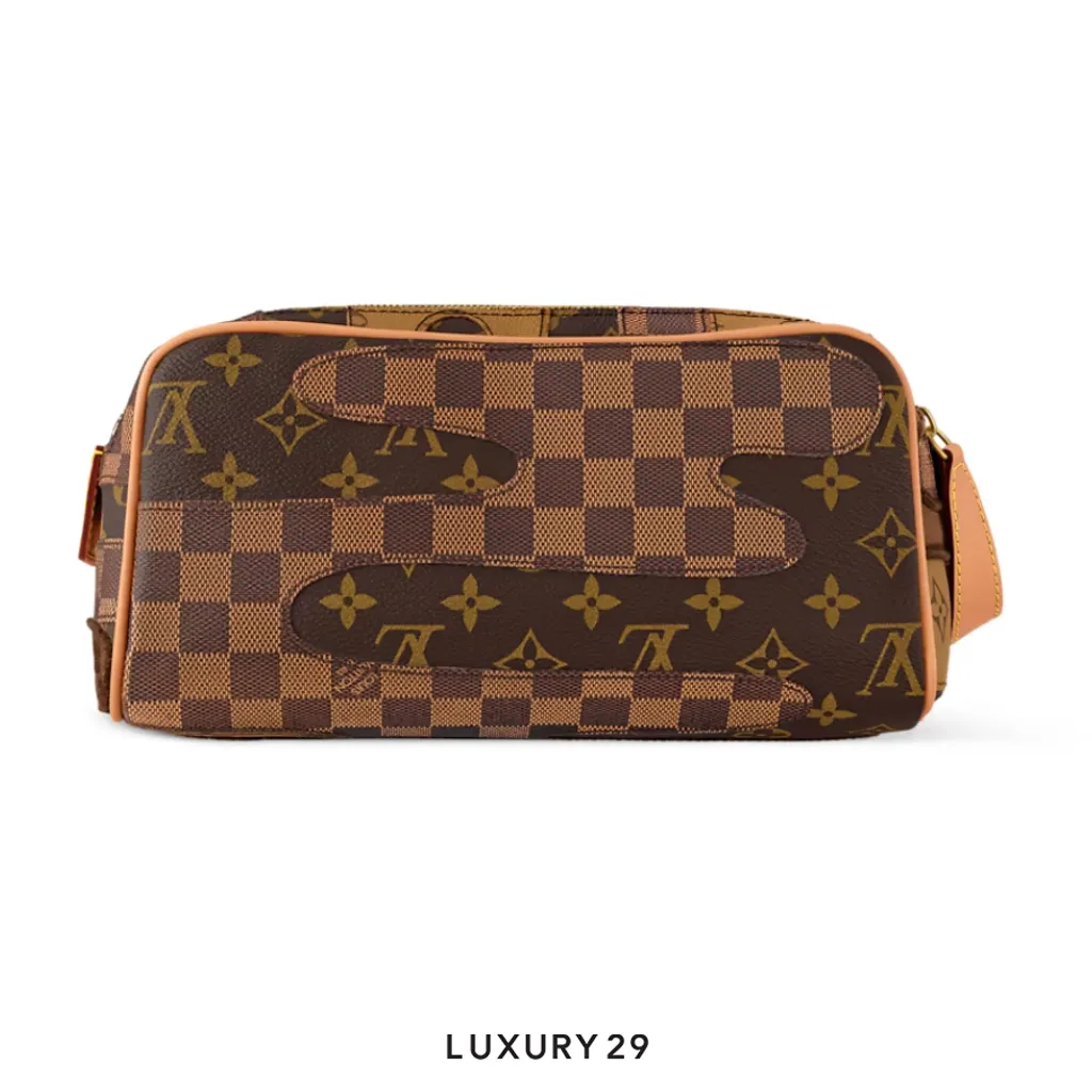 Louis Vuitton LV DOPP KIT bag Brown(Small, Brown)