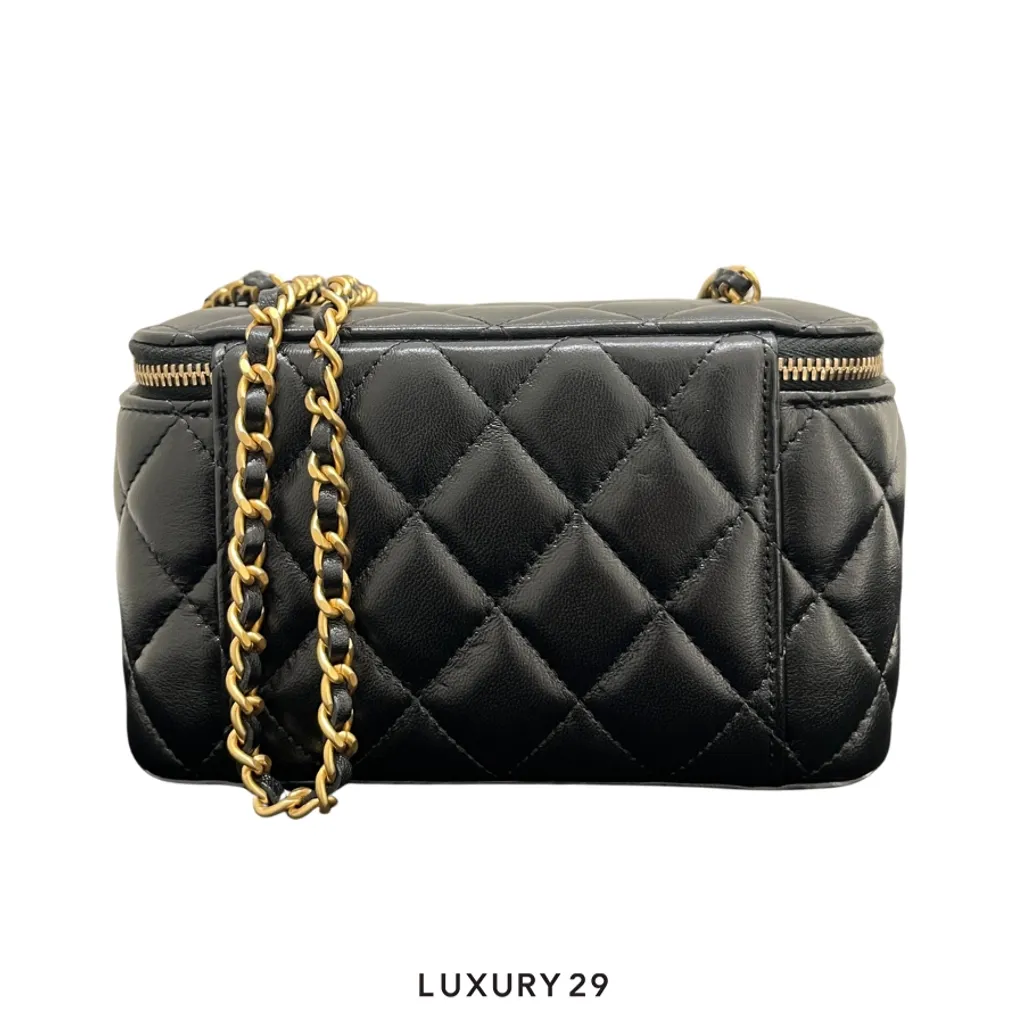 Chanel Clutch With Chain Lambskin, Diamante & Gold-Tone Metal Black(Small, Black)