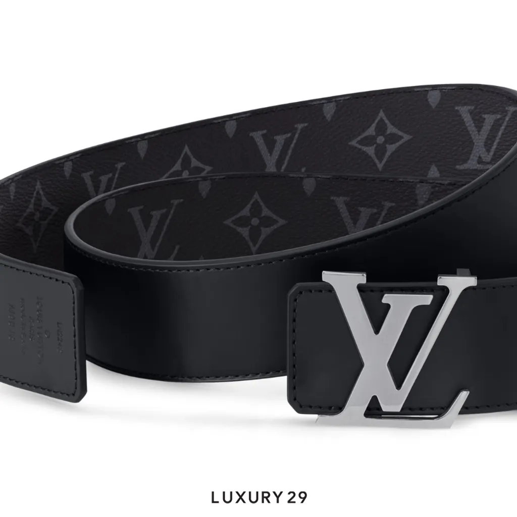 Louis Vuitton LV INITIALES 40mm Reversible Belt 90CM(40, Black)
