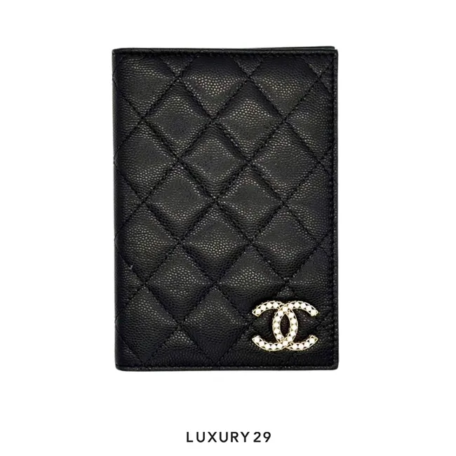 CHANEL Passport Case Caviar Skin
