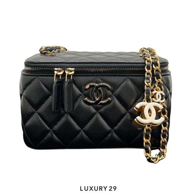 Chanel Clutch With Chain Lambskin, Diamante & Gold-Tone Metal Black