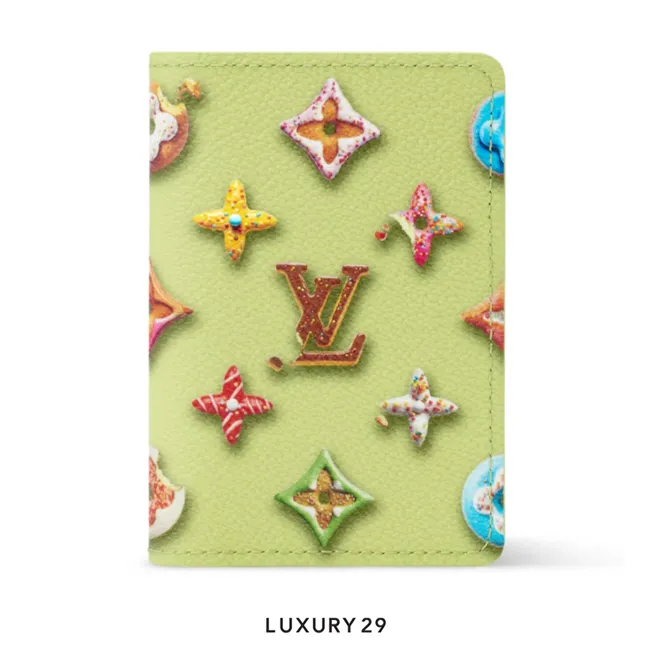 Louis Vuitton LV Wallet Pocket Organizer unique donut-shaped design Pistachio color