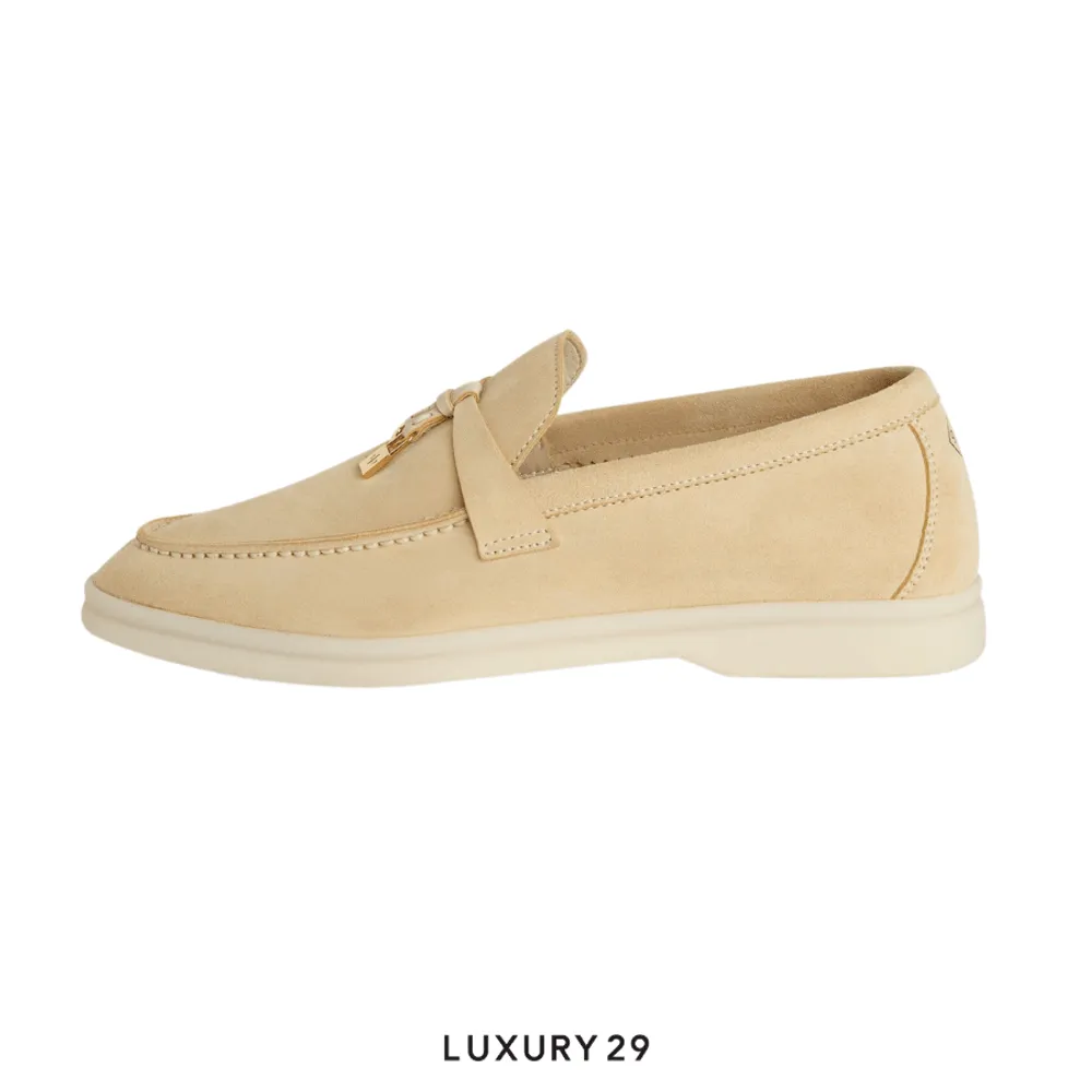 Loro Piana Summer Charms Walk Loafers Suede Goatskin Butter(38.5, Neutrals)