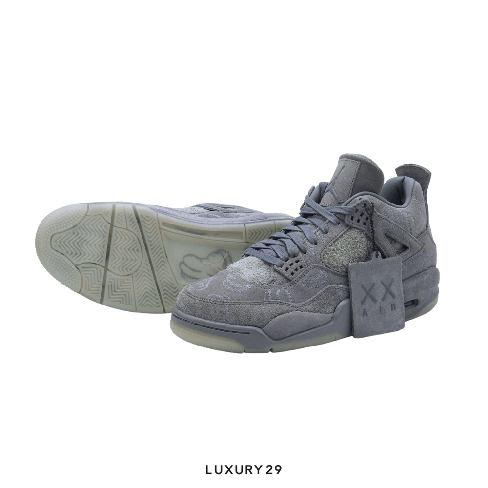 Nike Jordan 4 Retro Kaws(44, Grey)