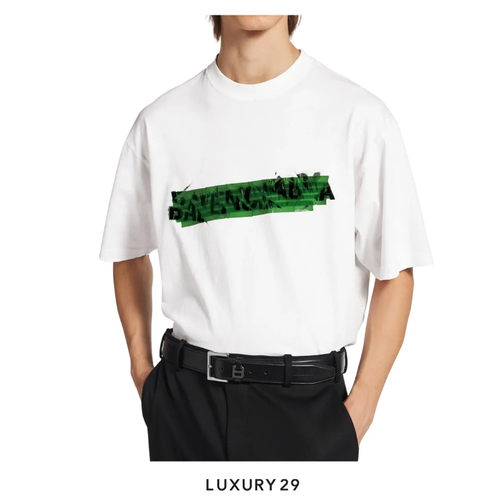 Balenciaga Men's Messy Spray Medium Fit T-shirt in White(L, White)