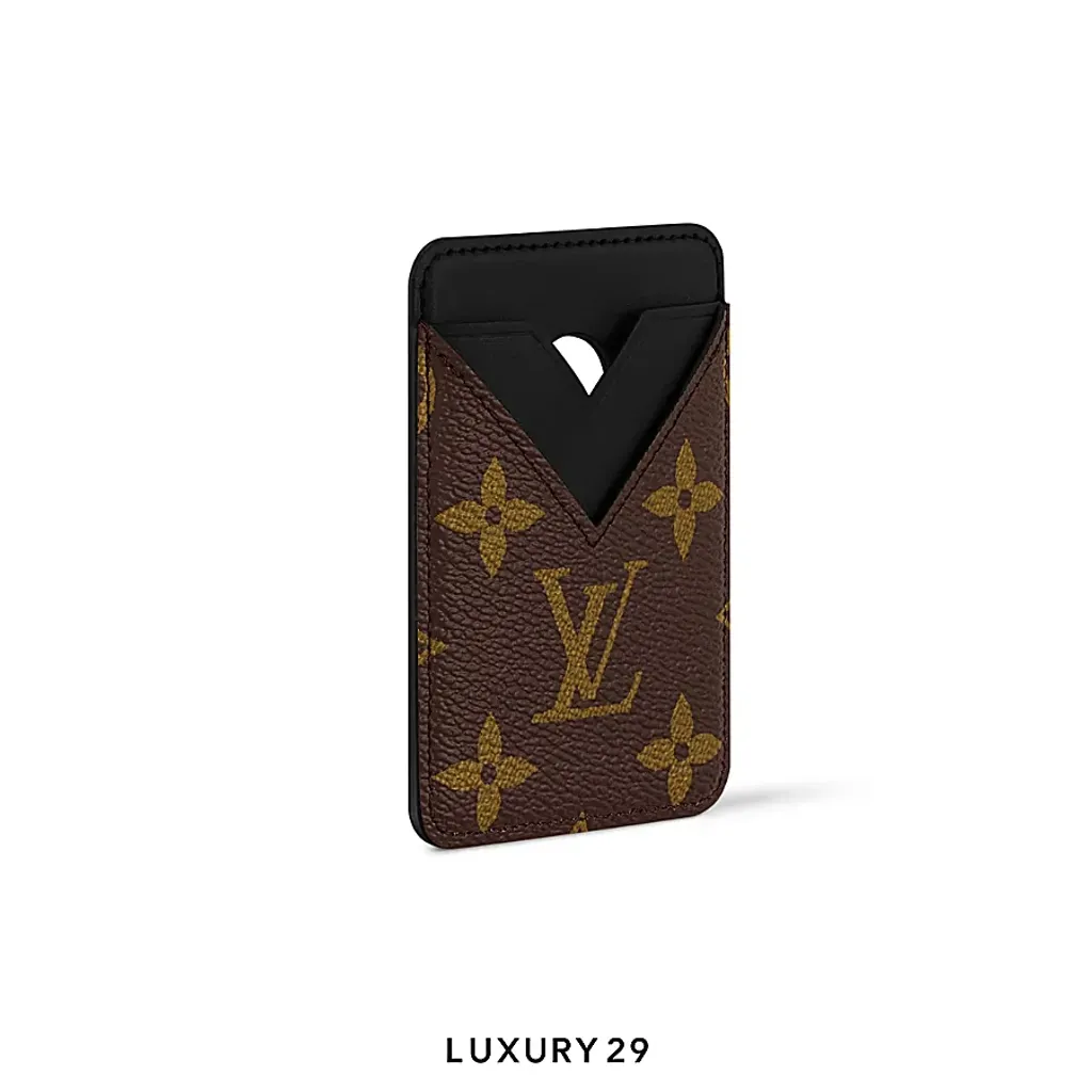 Louis Vuitton LV Magnetic Card Holder Monogram(Small, Gold)