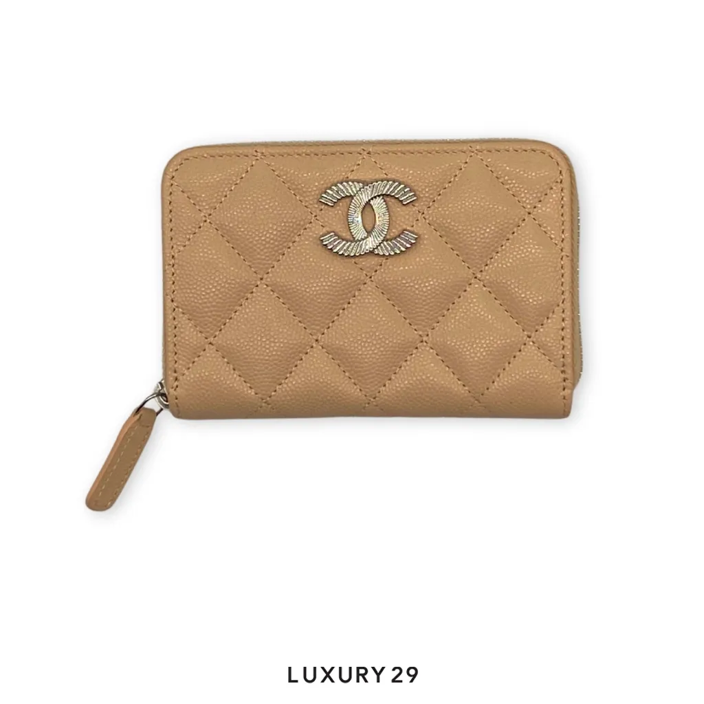 Chanel Classic embossed double C LOGO diamond pattern calfskin coin clip(Small, Neutrals)