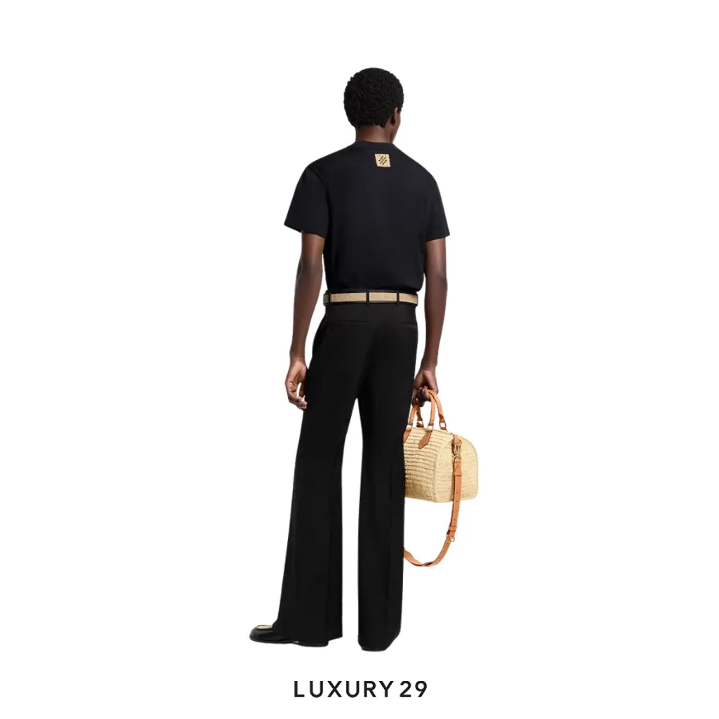 LOUIS VUITTON LV Embroidered Signature T-Shirt Black(M, Black)