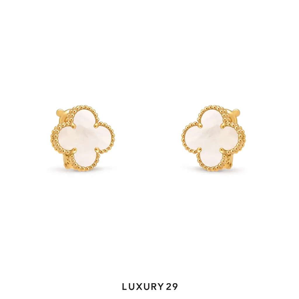 Van Cleef & Arpels Vintage Alhambra earrings 18K yellow gold, Mother-of-pearl(Free Size, White)