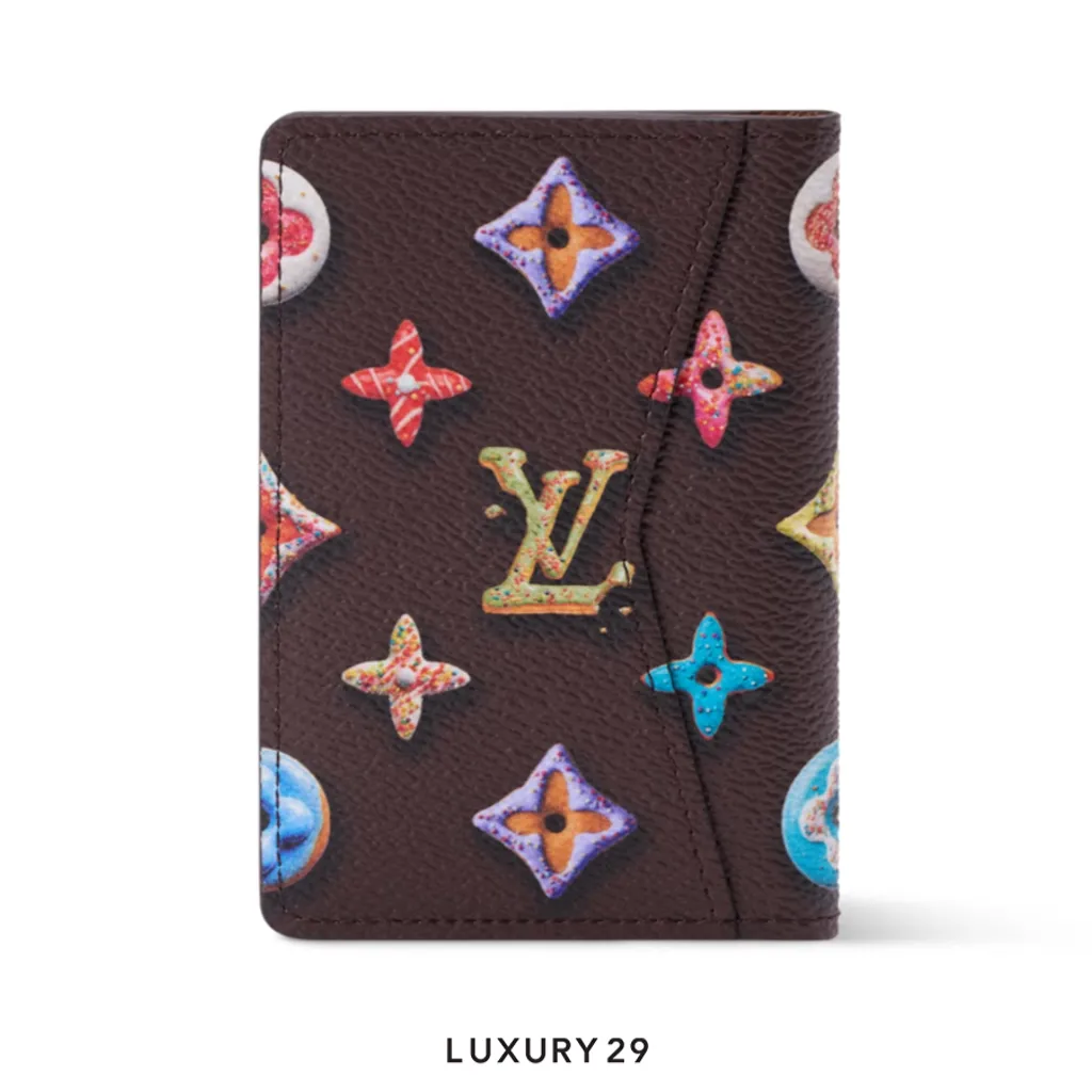 Louis Vuitton LV Wallet Pocket Organizer unique donut-shaped design Chocolate brown(Small, Brown)