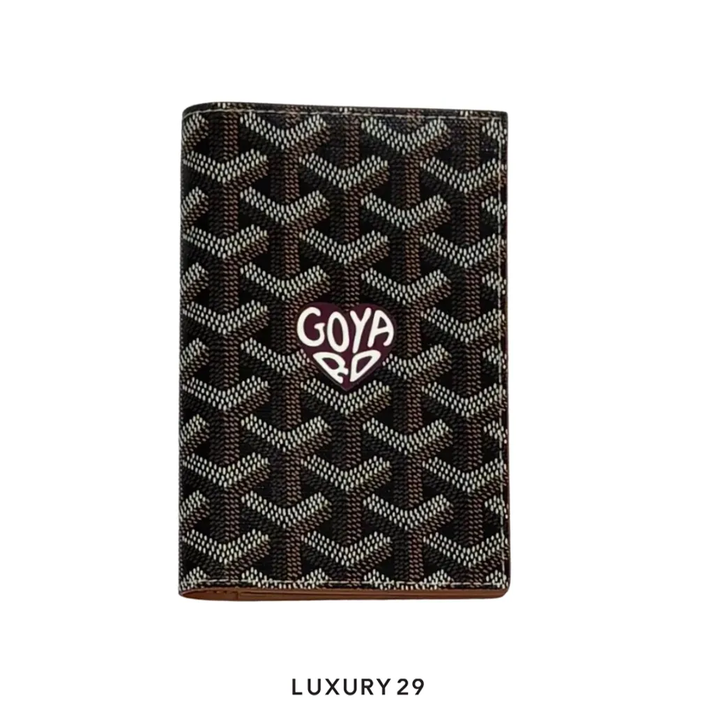 Goyard Grenelle Passport Cover Black & TanHand-Painted Heart Purple(Small, Brown)