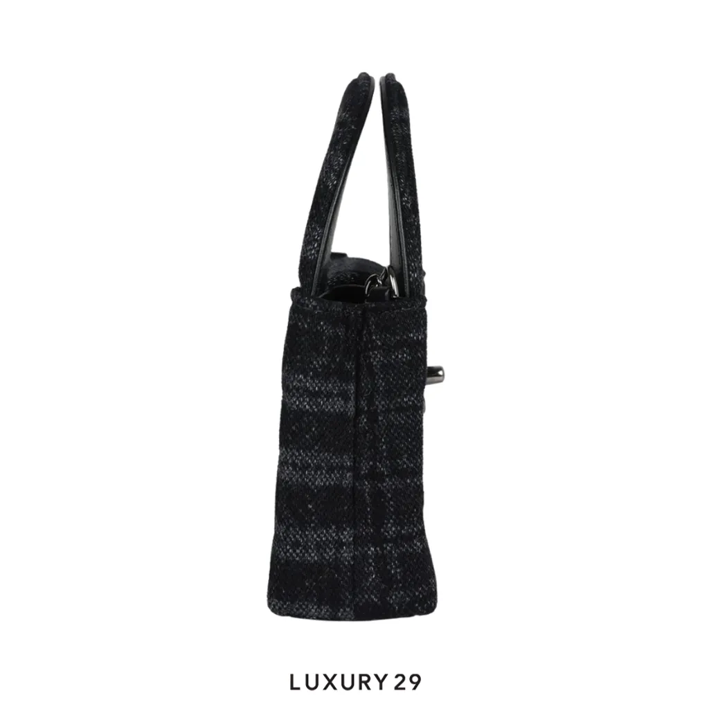 Chanel Micro Shopping Bag Printed Denim & Ruthenium-Finish Metal Black & Grey(Mini, Black)
