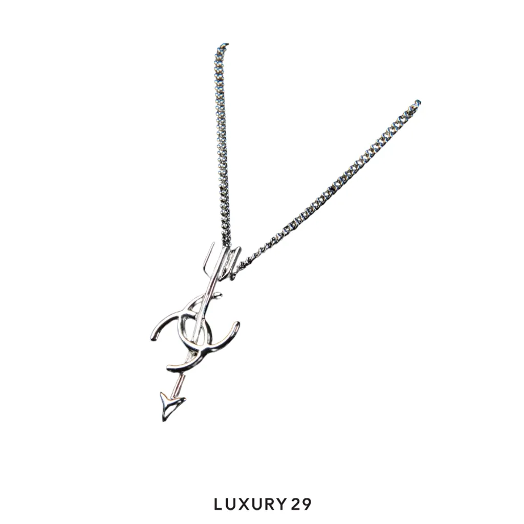 Chanel Arrow Motif Long Necklace Silver(Free Size, Silver)