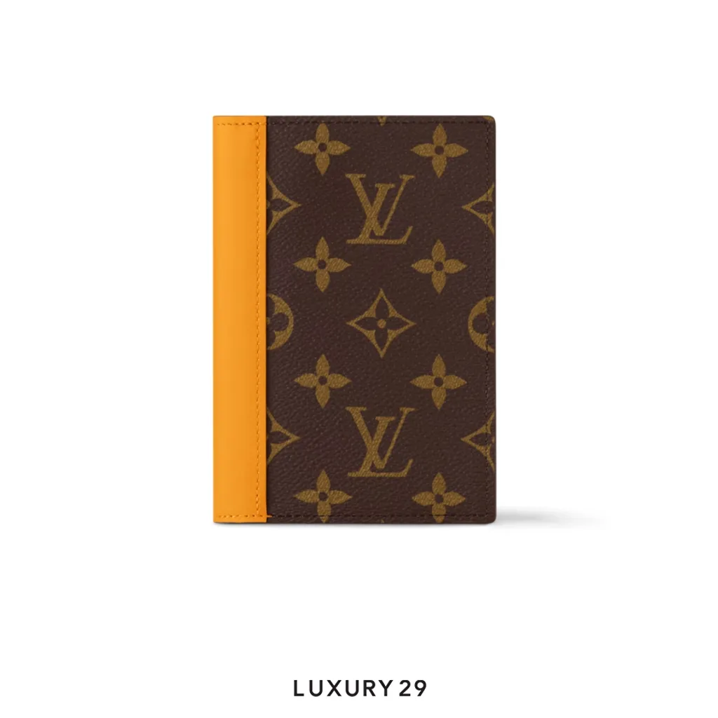 Louis Vuitton LV Passport Cover Safran Yellow(Small, Yellow)