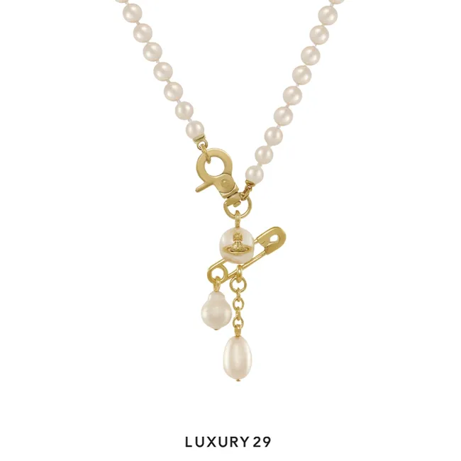 Vivienne Westwood Small Claude Pearl Necklace Gold Creamrose pearl