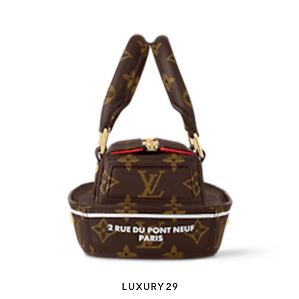 Louis Vuitton LV Runway Boat Bag(Small, Brown)