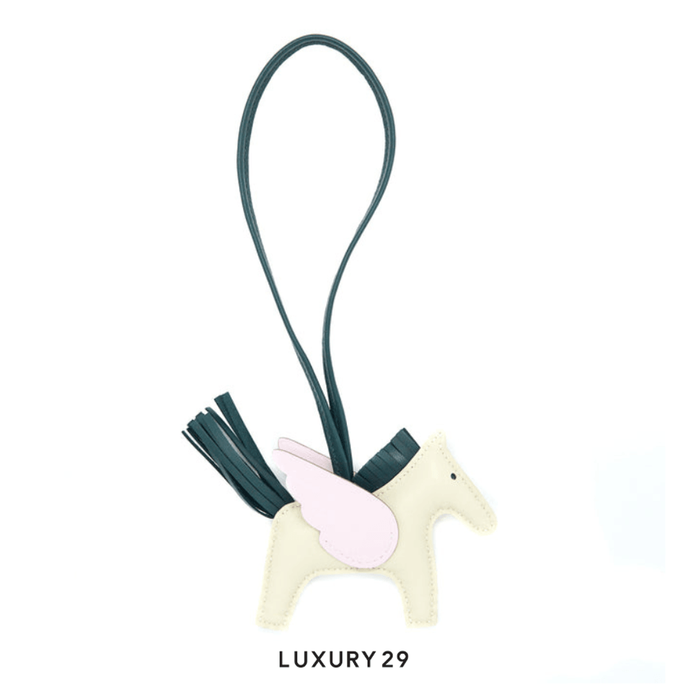 Hermes Rodeo Pegase PM charm Mauve Pale / Craie / Vert Cypress(Small, White)