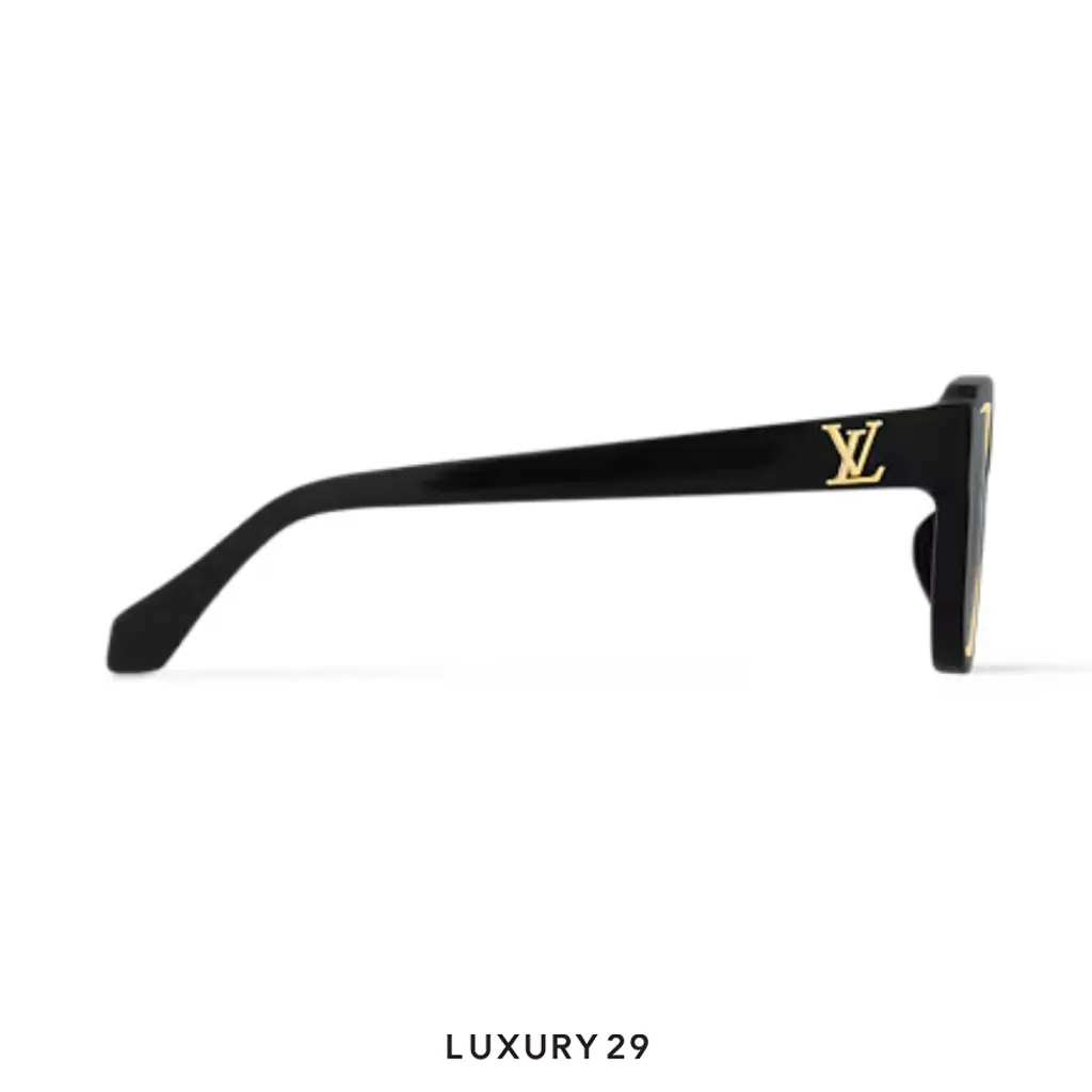 Louis Vuitton LV Legacy Square Large Sunglasses(Free Size, Black)