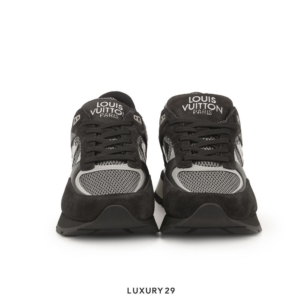 Louis Vuitton LV Run Away Sneaker(M)(41, Black)