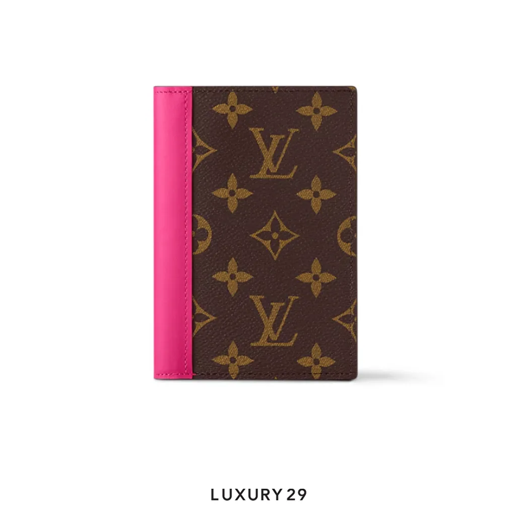 Louis Vuitton LV Passport Cover Pondichery Pink(Small, Pink)