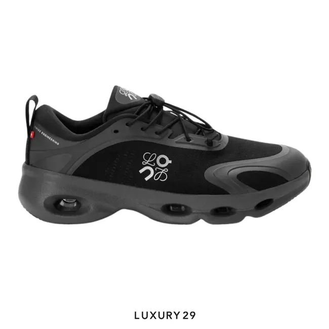 On X Loewe Cloudsolo Black
