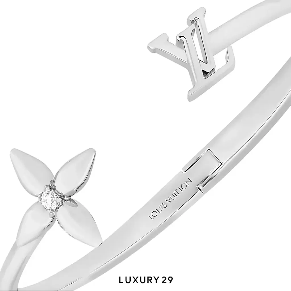 Louis Vuitton LV Louisette Signature Bracelet Silver(Medium, Silver)