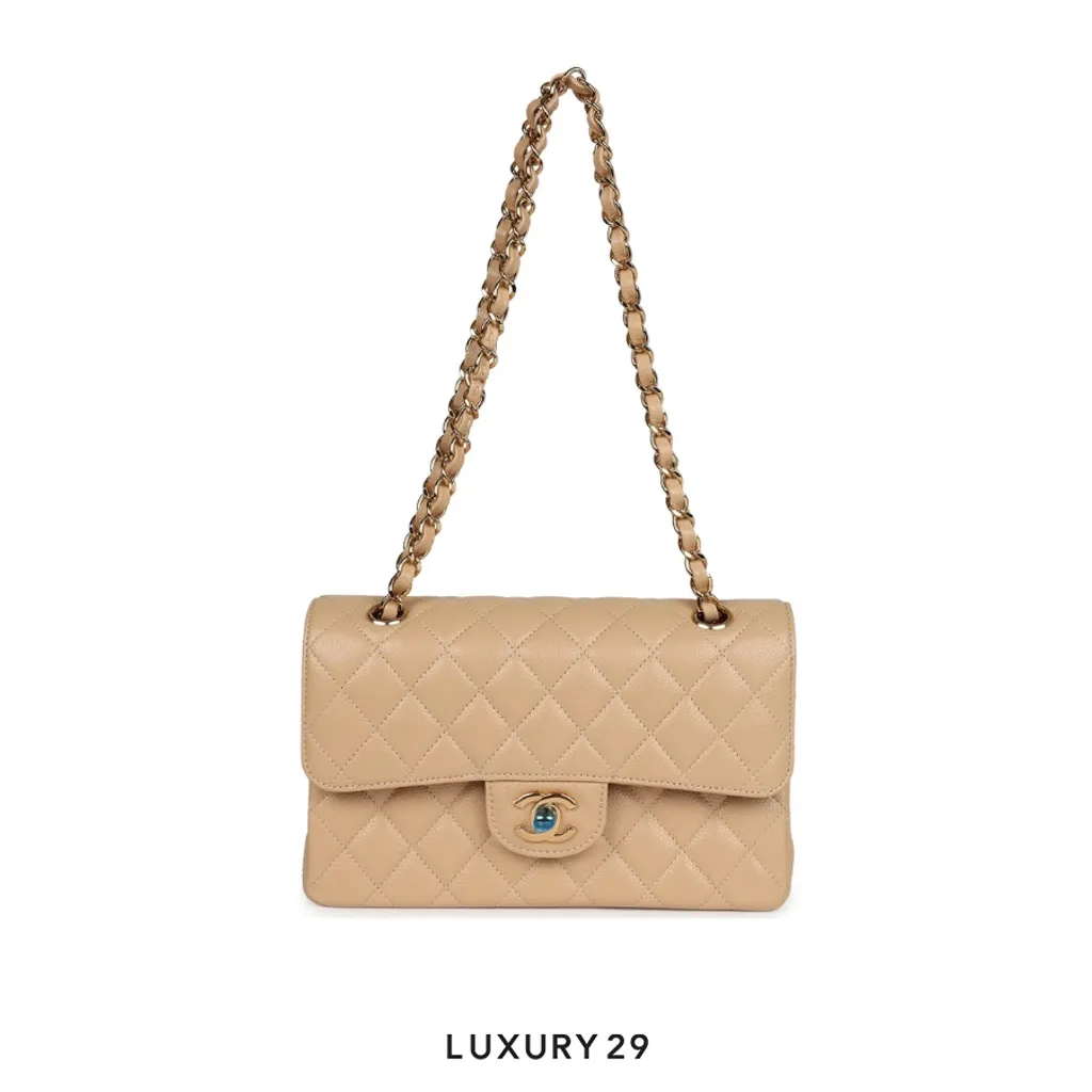 Chanel Medium Classic Double Flap Bag Beige Caviar Gold Hardware(Medium, Neutrals)