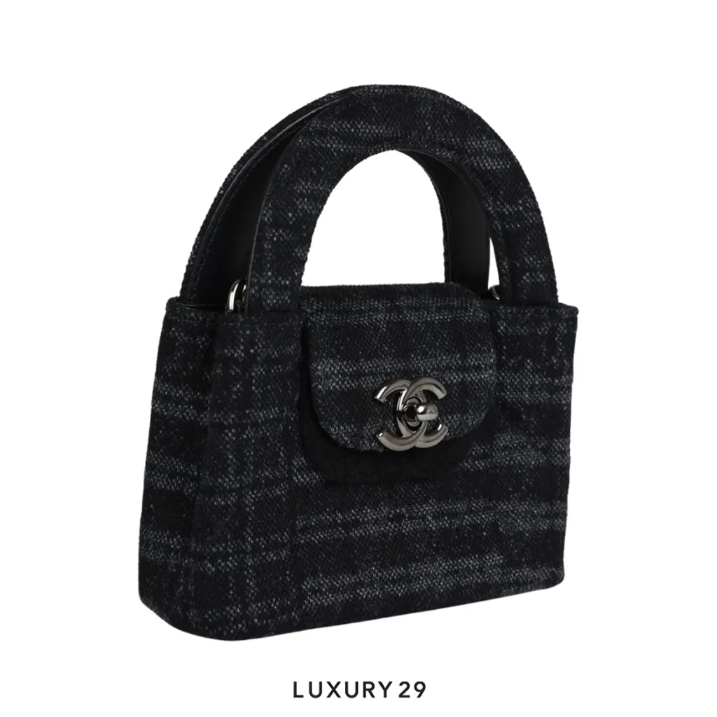 Chanel Micro Shopping Bag Printed Denim & Ruthenium-Finish Metal Black & Grey(Mini, Black)