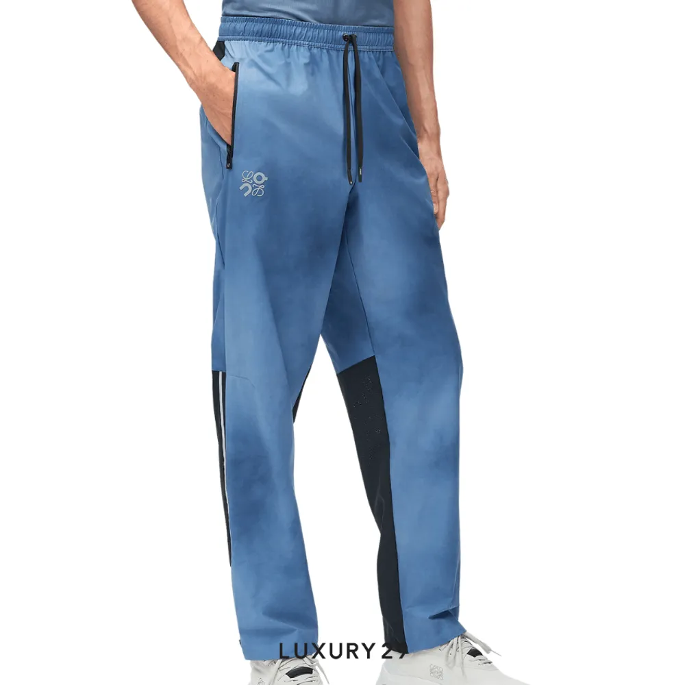 On x Loewe Tracksuit trousers in technical shell Blue/Multicolor(S, Blue)